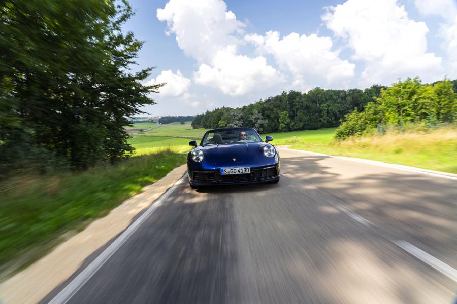  Porsche 911 Carrera Cabriolet (992) 2019 года  (WW) (фото 54 из 62)